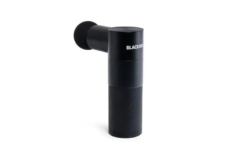 Pistolet de massage Blackroll Fascia Gun, conçu pour soulager les tensions musculaires et améliorer la mobilité.