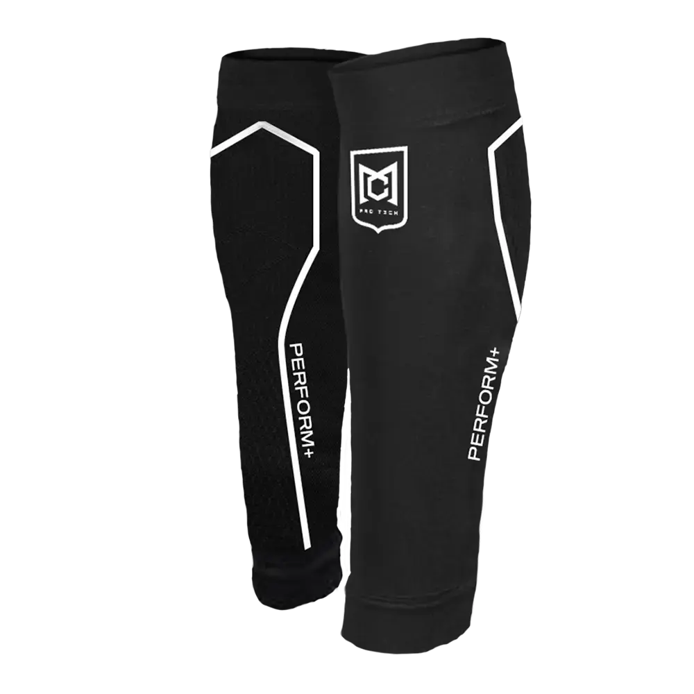 Manchons de compression Perform+ pour améliorer la circulation sanguine et soutenir les muscles pendant l’effort.
