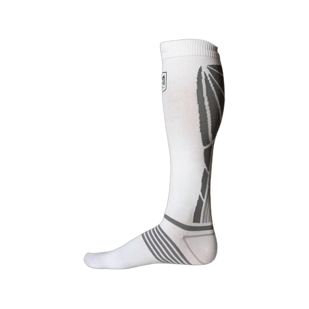 Chaussettes de compression pour améliorer la circulation sanguine et favoriser une récupération rapide après l’effort.