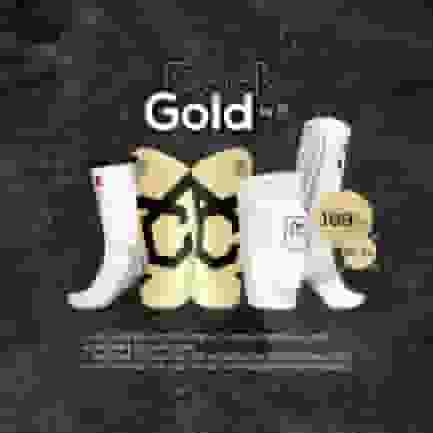Gold Pack - 4 personalized products with carbon shin guards 1