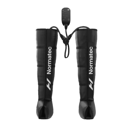 Bottes de compression Normatec 3, conçues pour améliorer la circulation sanguine et accélérer la récupération musculaire.