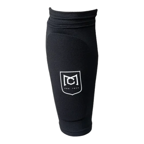 Manchons protège-tibias conçus pour maintenir les protège-tibias en place et offrir un soutien musculaire supplémentaire.